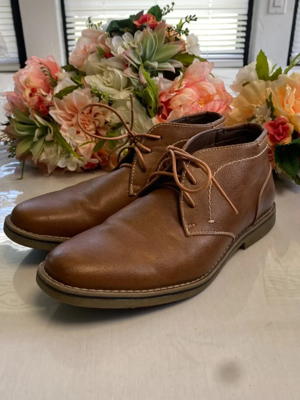 R2 men’s brown